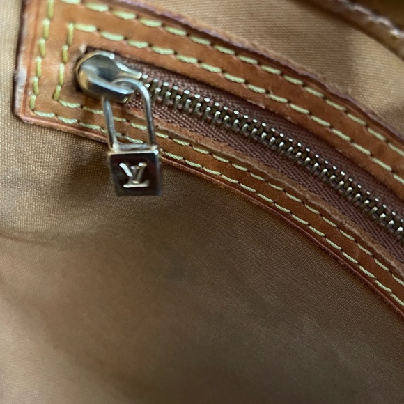 ❌SOLD❌ Louis Vuitton Monogram Brown/Bronze Vernis Reade PM Handbag - Picture 13 of 17